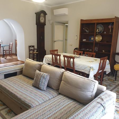 Residenza Sorrentina Διαμέρισμα Εξωτερικό φωτογραφία